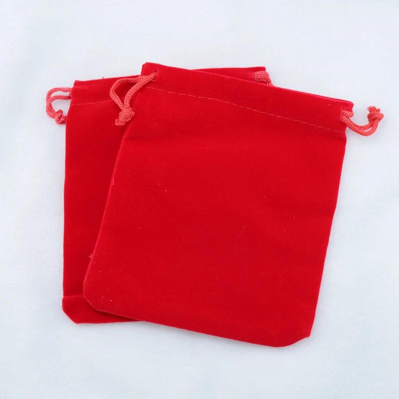 7x9 cm 100 бр./лот, Червени Кадифени Торбички, Малка Сватба Подарък чанта от съвсем малък, Талисмани, Опаковане на Бижута, Сладки Бижута, Чанти Изображение 0