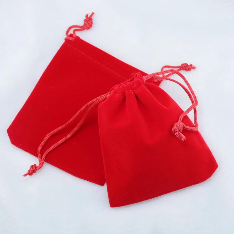 7x9 cm 100 бр./лот, Червени Кадифени Торбички, Малка Сватба Подарък чанта от съвсем малък, Талисмани, Опаковане на Бижута, Сладки Бижута, Чанти Изображение 2