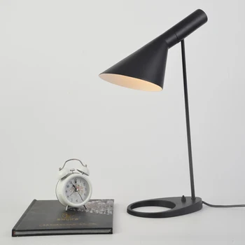 скандинавска модерна настолна лампа метал настолна лампа модерна декоративна лампа лампа за четене E27 черен метал